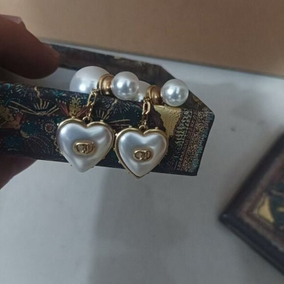 Dior Fashion Women Earrings